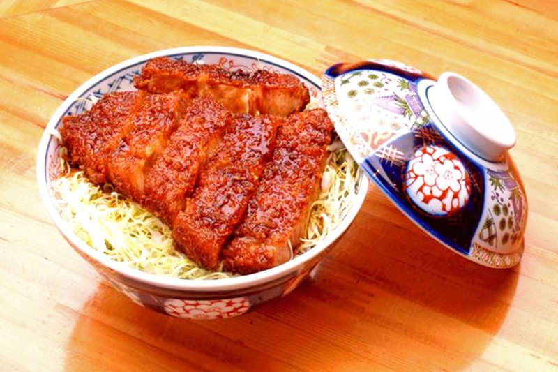 No.2 Cabbage-Sauce-Katsudon (Sauce-Katsudon on the bed of shredded cabbage placed on a rice bowl)